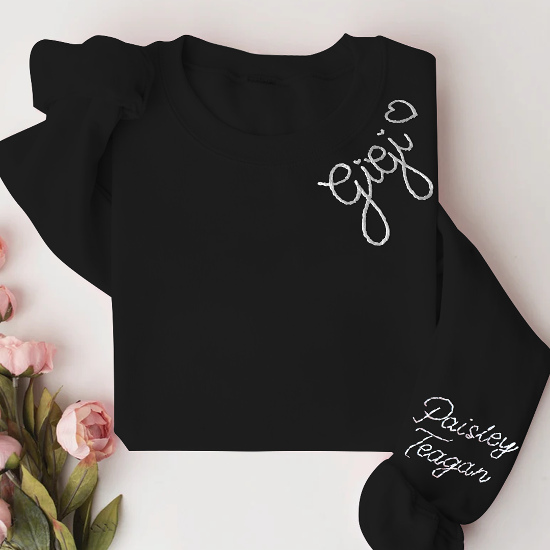 Custom Hand Embroidered Gigi Sweatshirt with Kids Name on Sleeve, Personalized Gigi Sweatshirt, Minimalist Grandma Sweater, Mothers Day Gift for Grandma Mimi Nana Gigi Gaga