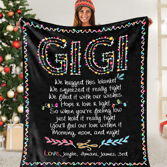 Merry Christmas Gigi Light And Grandkids Christmas 2024, We Hugged This Blanket