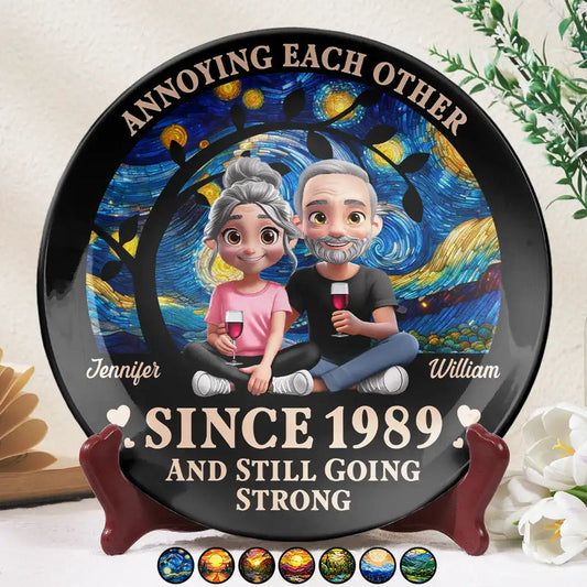 3D Effect Couple Annoying Each Other - Personalized Ceramic Plate
