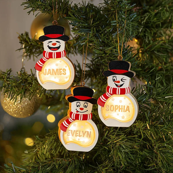 Personalised Cute Snowman LED Light Wooden Ornament with Name Christmas Tree Stocking Decor Winter Holiday Party Favors Gift for Family Kids