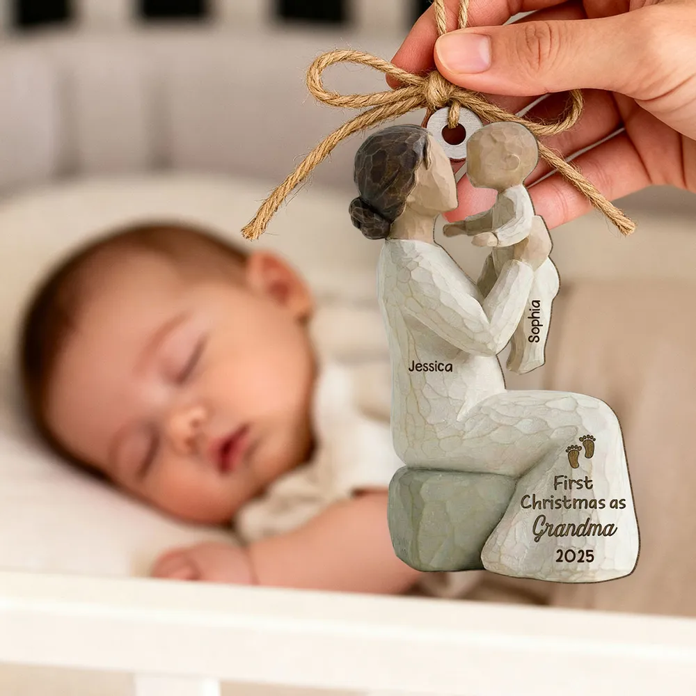 3D Effect First Christmas As Mom Grandma - Personalized Wooden Ornament