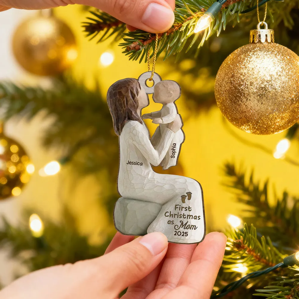 3D Effect First Christmas As Mom Grandma - Personalized Wooden Ornament