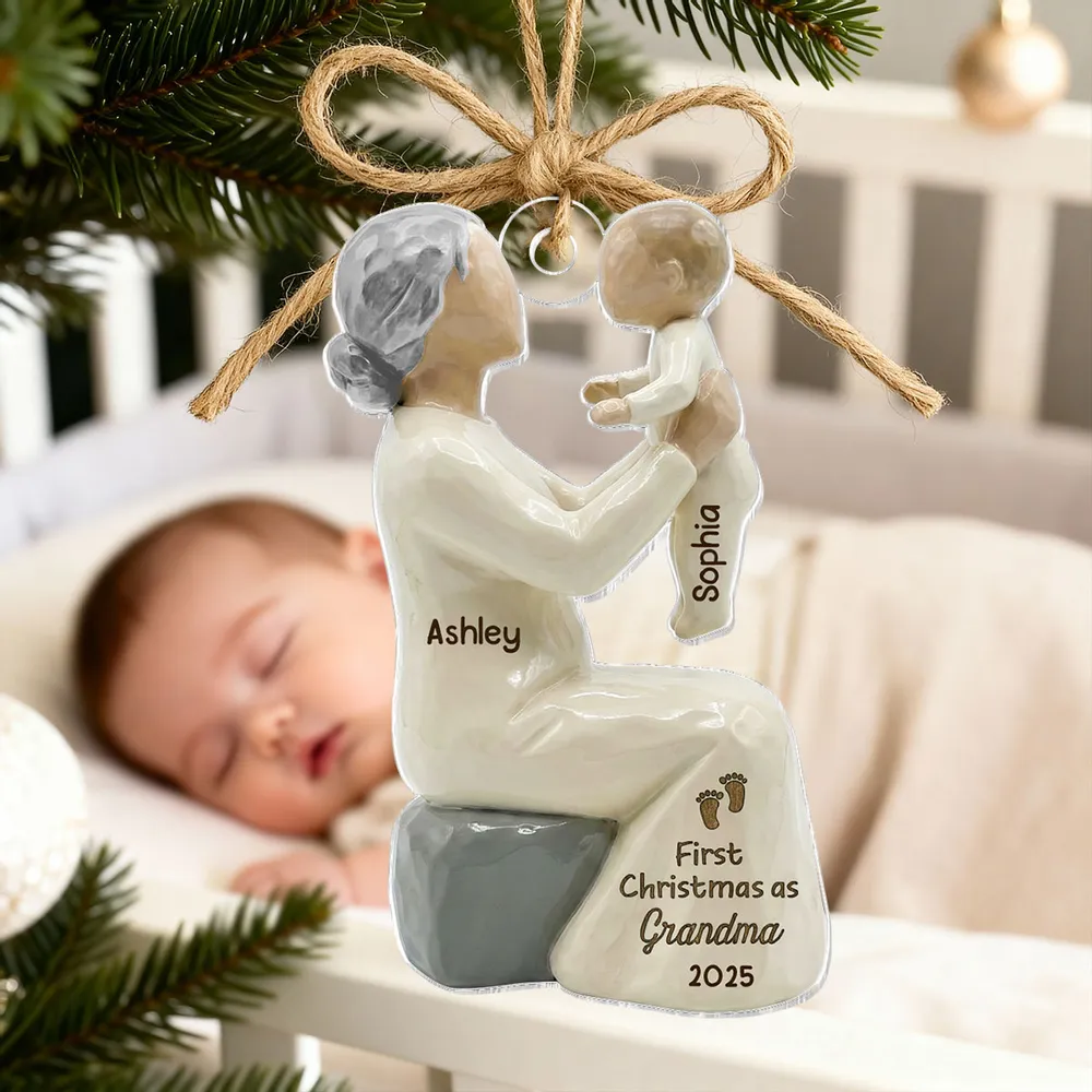 3D Effect First Christmas As Mom Grandma - Personalized Wooden Ornament