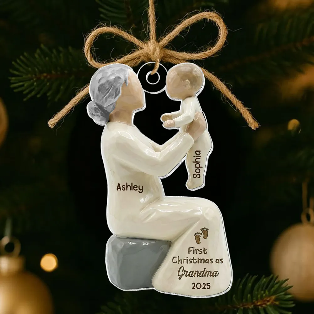 3D Effect First Christmas As Mom Grandma - Personalized Wooden Ornament