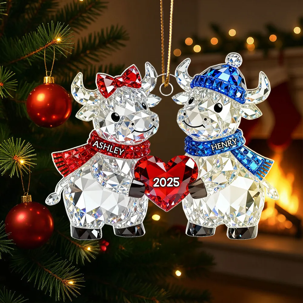 3D Crystal Effect Christmas Highland Cow Couple - Personalized Acrylic Ornament