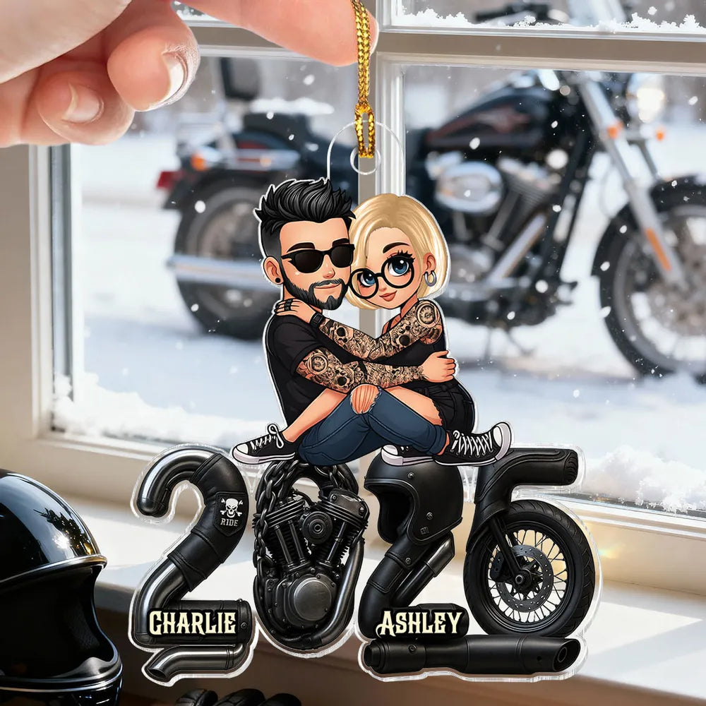 3D Effect Biker Couple Christmas - Personalized Acrylic Ornament - Gift For Bikers, Gift For Him, For Her