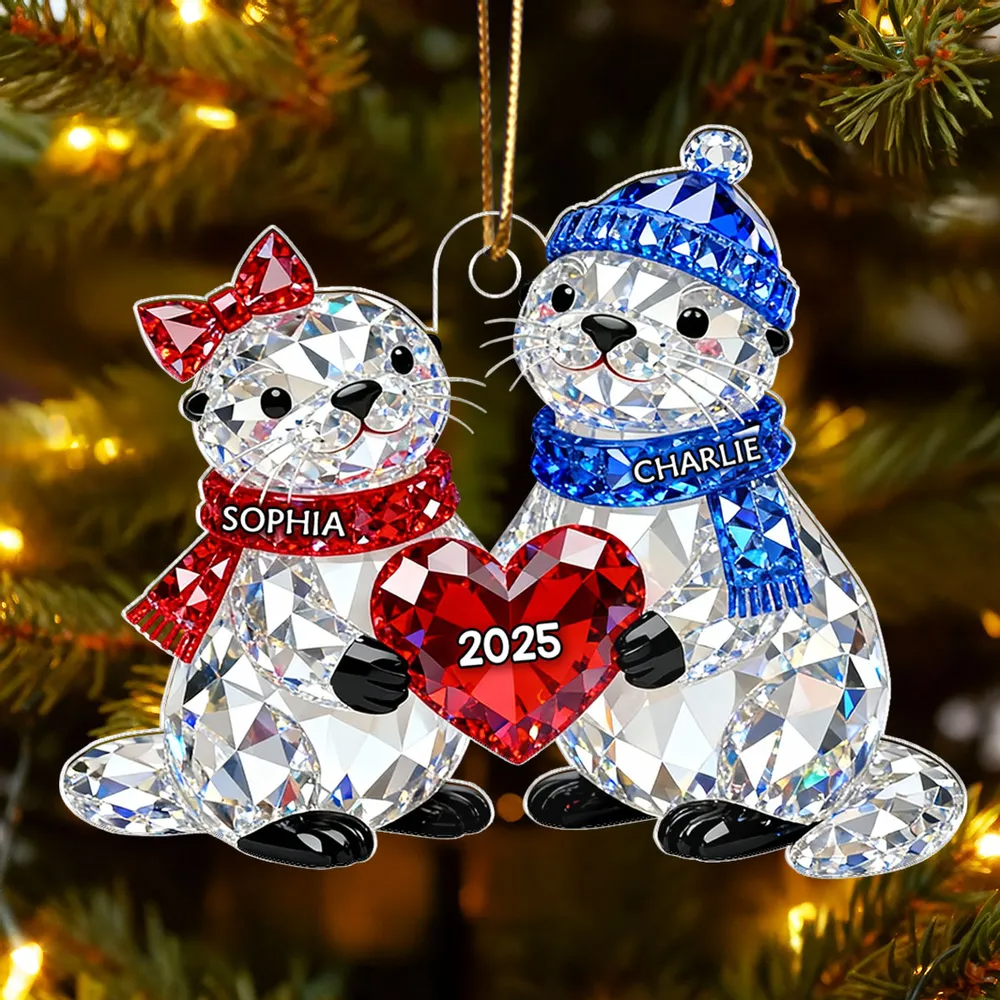 3D Crystal Effect Christmas Otter Couple - Personalized Acrylic Ornament