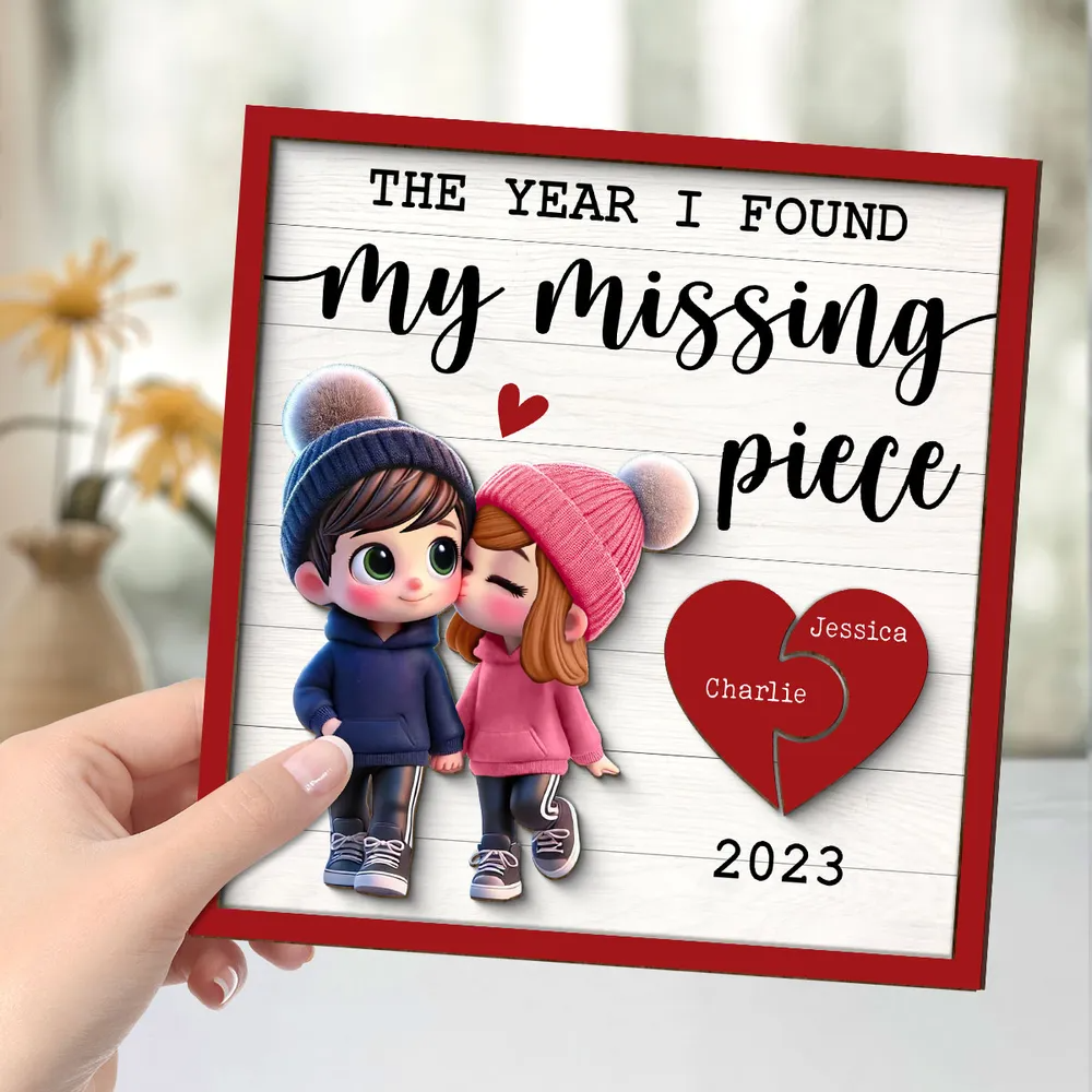 The Year I Found My Missing Piece Cute Couple Walking Personalized Wooden Plaque, Valentine's Day Gift for him, Gift for her