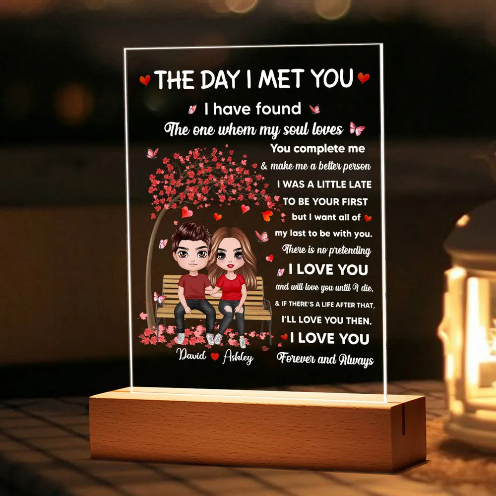 The Day I Met You Couple Personalized Plaque LED Night Light, Acrylic LED Lamp, Valentine‘s Day Gift For Him, For Her