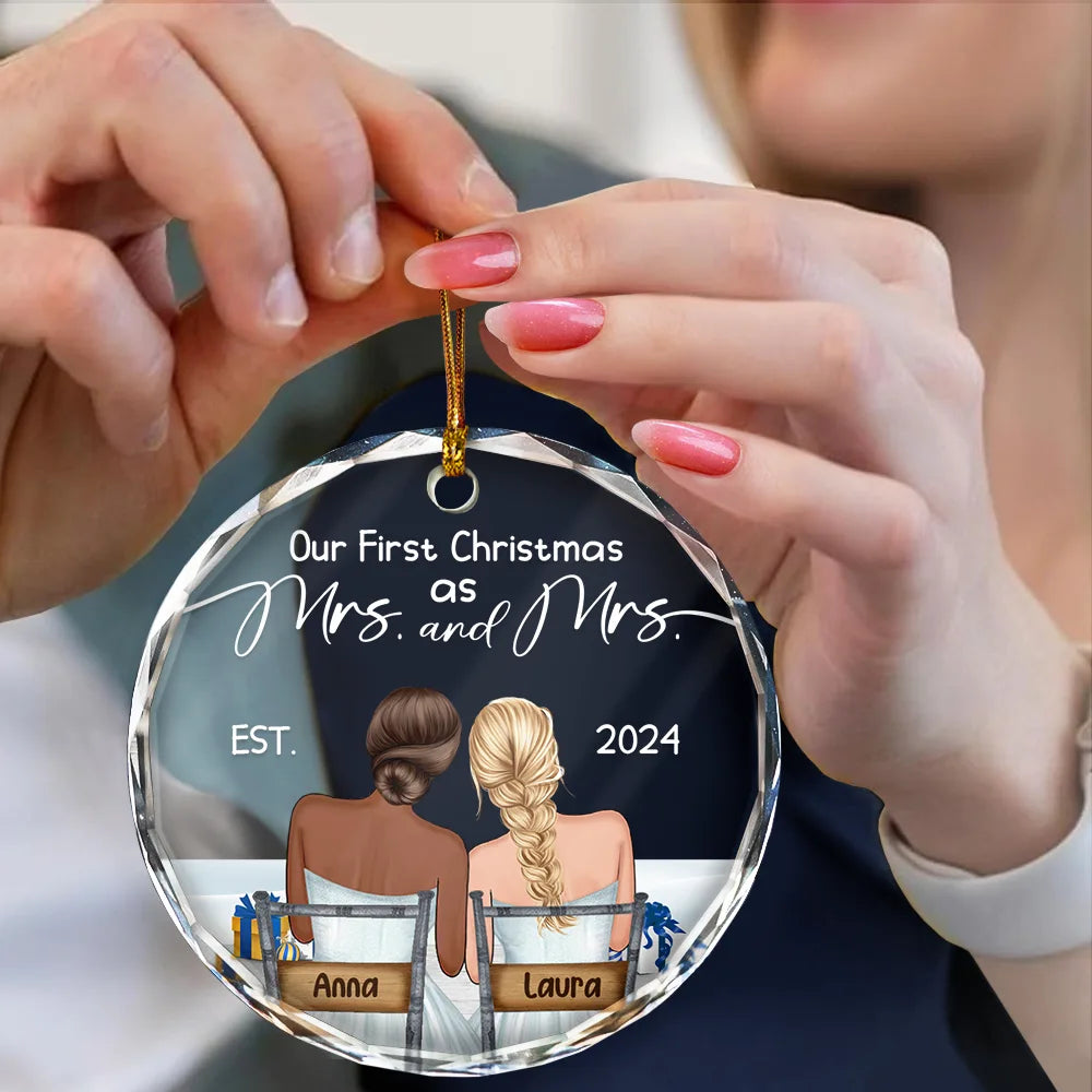 Our First Christmas Married Couples - Personalized Circle Ornament