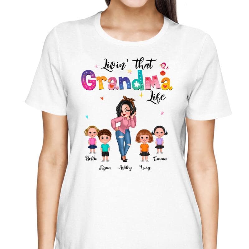 Livin‘ That Grandma Life Pretty Woman Gift For Grandma Personalized Shirt