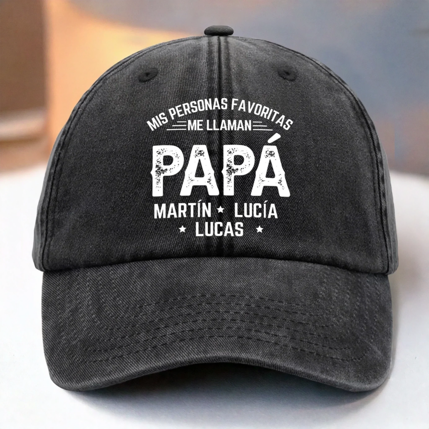 Gorra de Béisbol Personalizada de Mezclilla Vintage Lavada – Regalos de Cumpleaños Personalizados para Papá, Abuelo – La Paternidad Me Queda Bien