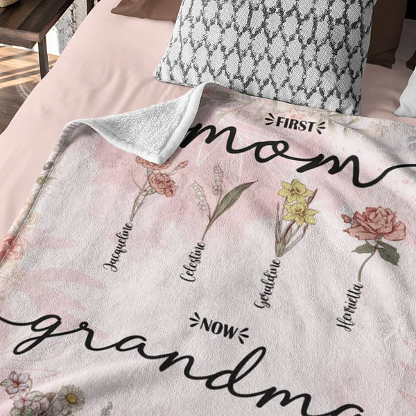 Personalised First Mom Now Grandma Birth Flower Fleece Blanket with Kid Names Women's Day Mother's Day Gift for Grandma Mom