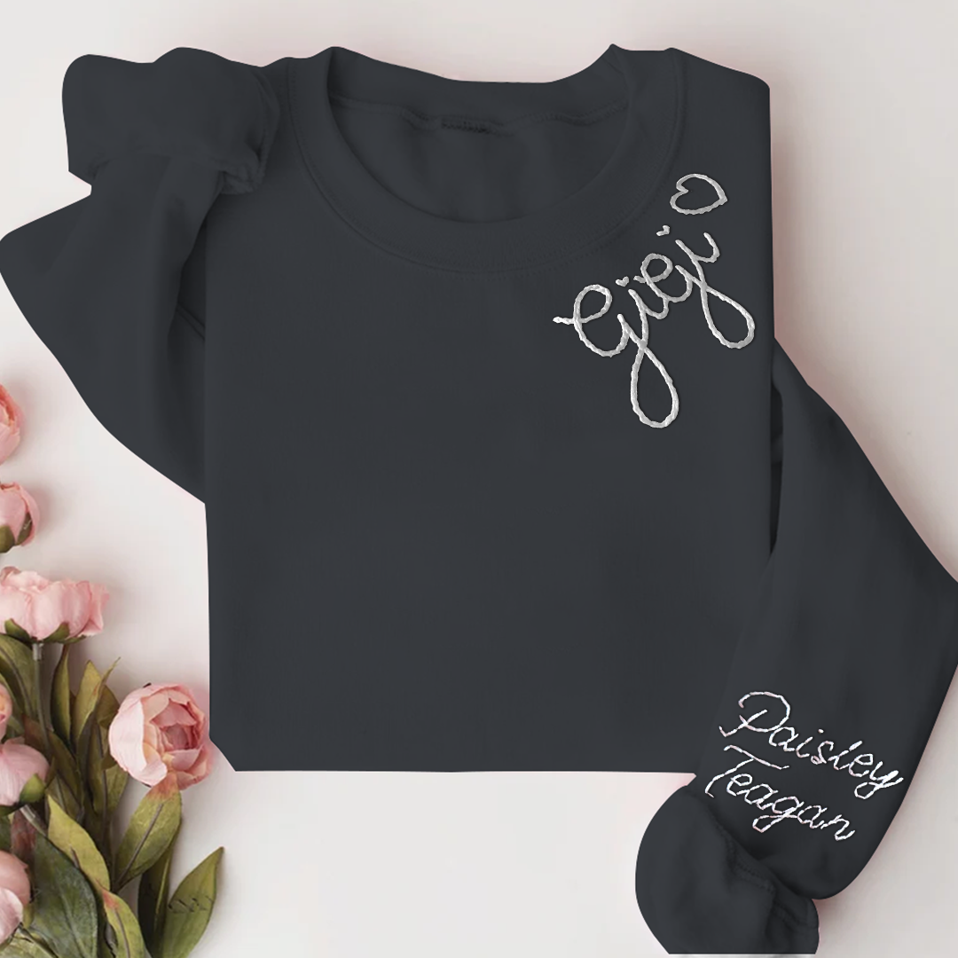 Custom Hand Embroidered Gigi Sweatshirt with Kids Name on Sleeve, Personalized Gigi Sweatshirt, Minimalist Grandma Sweater, Mothers Day Gift for Grandma Mimi Nana Gigi Gaga