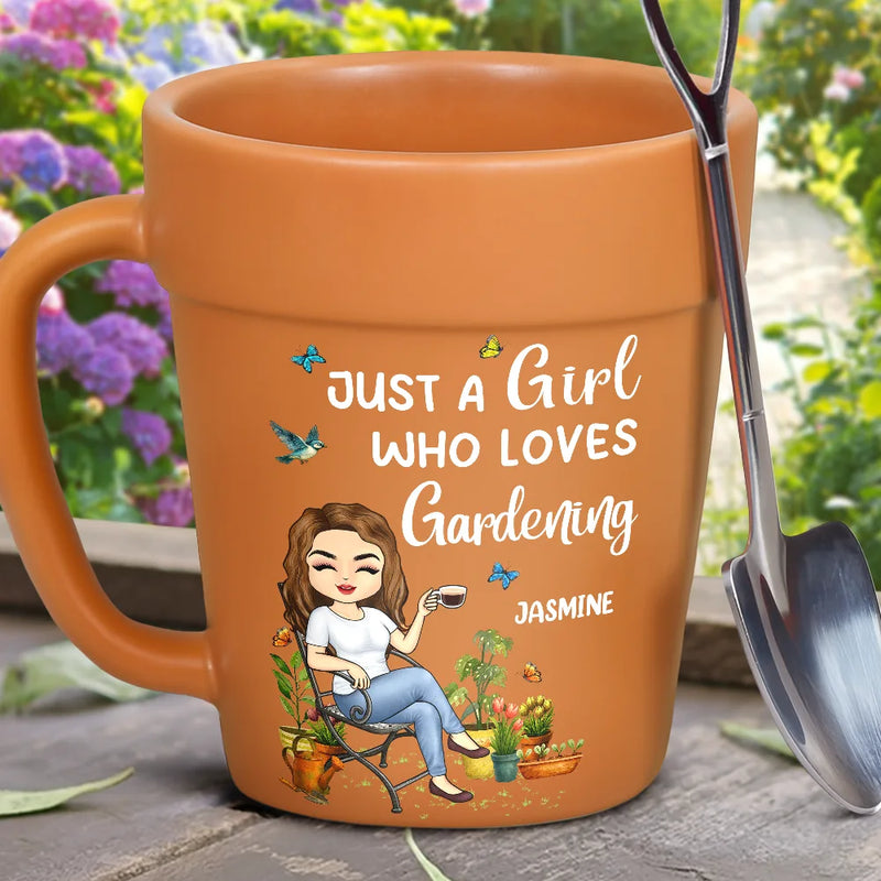 A Girl Who Loves Gardening - Personalized Plant Pot Ceramic Mug