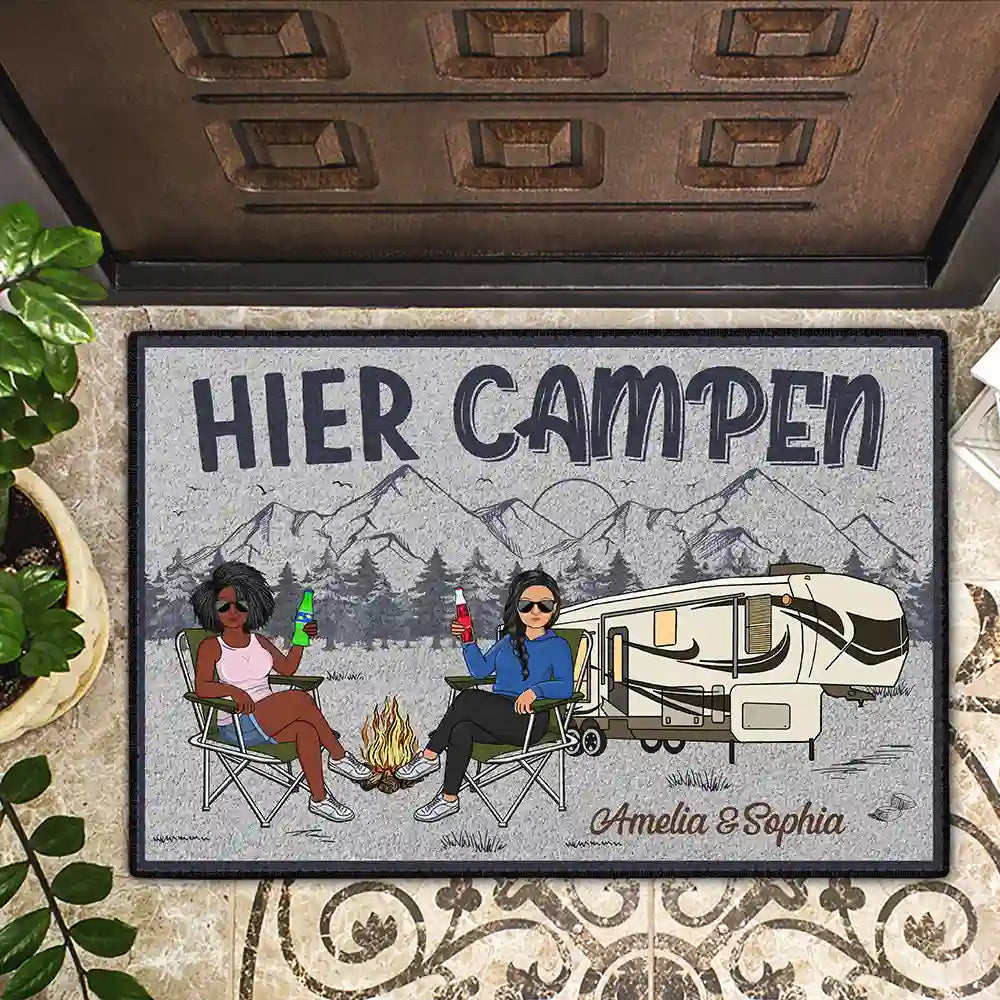 Family Hier Campen - Personalized Doormat