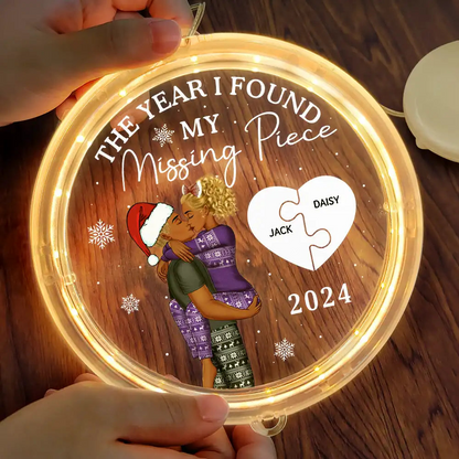 The Year I Found My Missing Piece Kissing Couples - Personalized LED Pendant Light