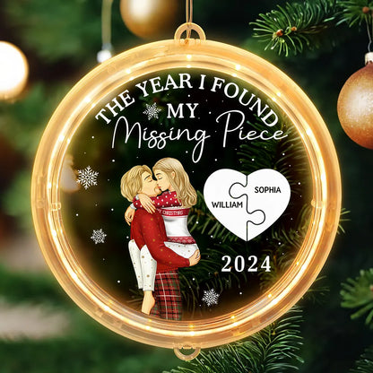 The Year I Found My Missing Piece Kissing Couples - Personalized LED Pendant Light