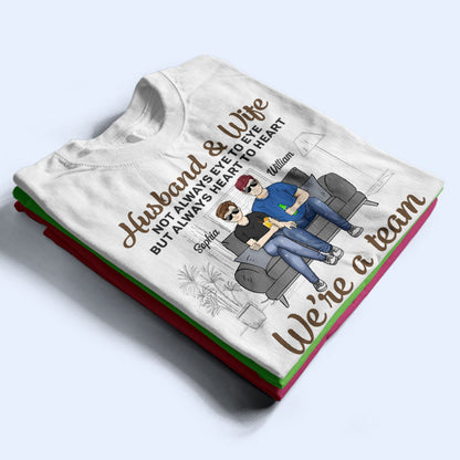 Husband And Wife A Bond That Can't Be Broken - Gift For Couples - Personalized Custom T Shirt