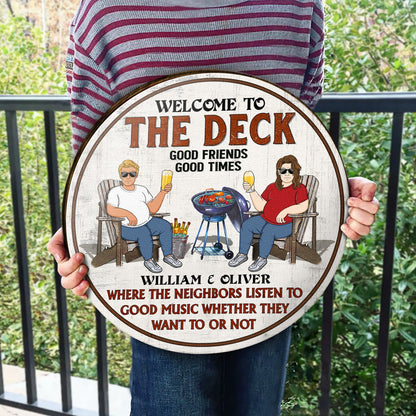 Patio Grilling Listen To Good Music Couple Husband Wife - Backyard Sign - Personalized Custom Wood Circle Sign