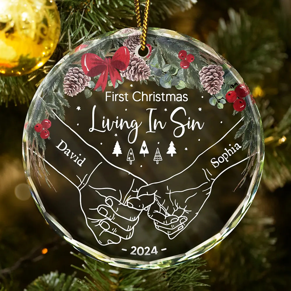 Gift For Couples - Christmas Couple Holding Hand Living In Sin - Personalized Circle Glass Ornament