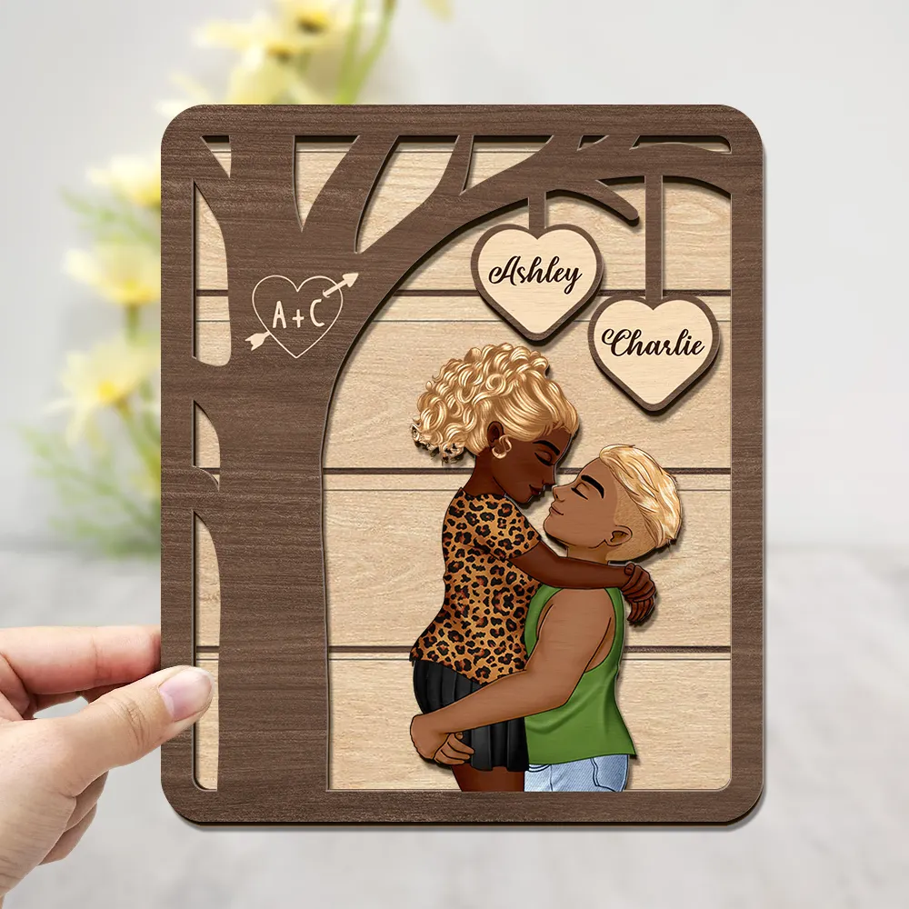 Couple Kissing Under The Tree - Personalized 2-Layered Wooden Plaque With Stand