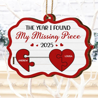 The Year I Found My Missing Piece Kissing Couples - Personalized Wooden Slide Ornament