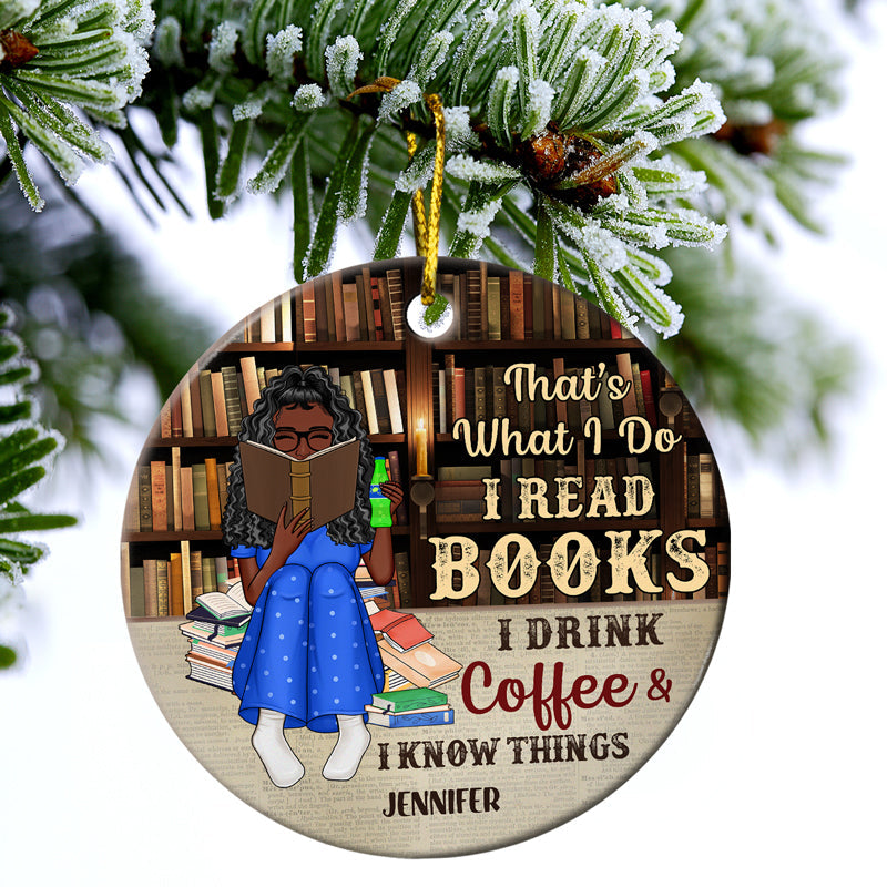 Just A Girl Who Loves Books Reading Vintage - Gift For Book Lovers - Personalized Custom Circle Ceramic Ornament