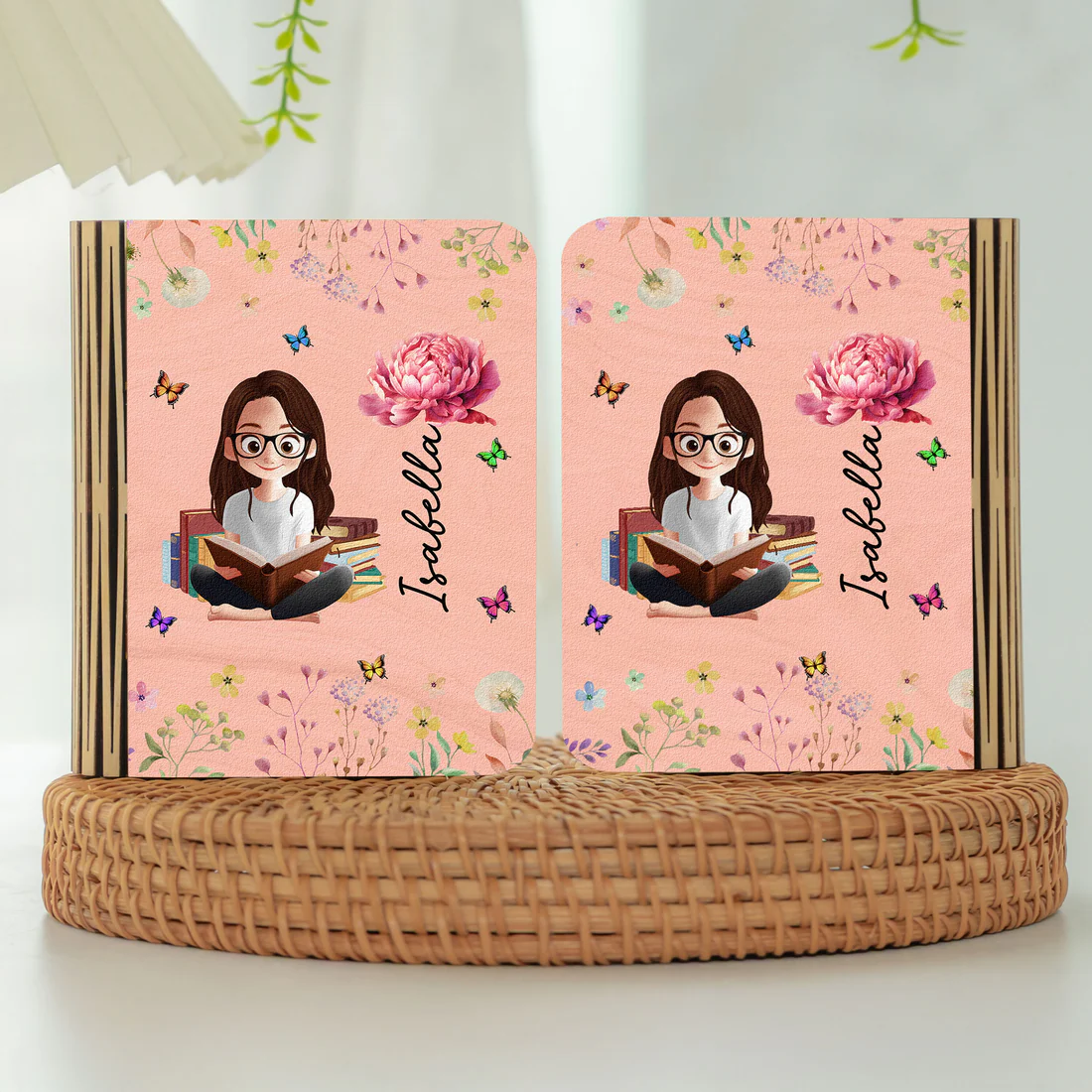 Birth Flower Book Lovers - Personalized Book Lamp