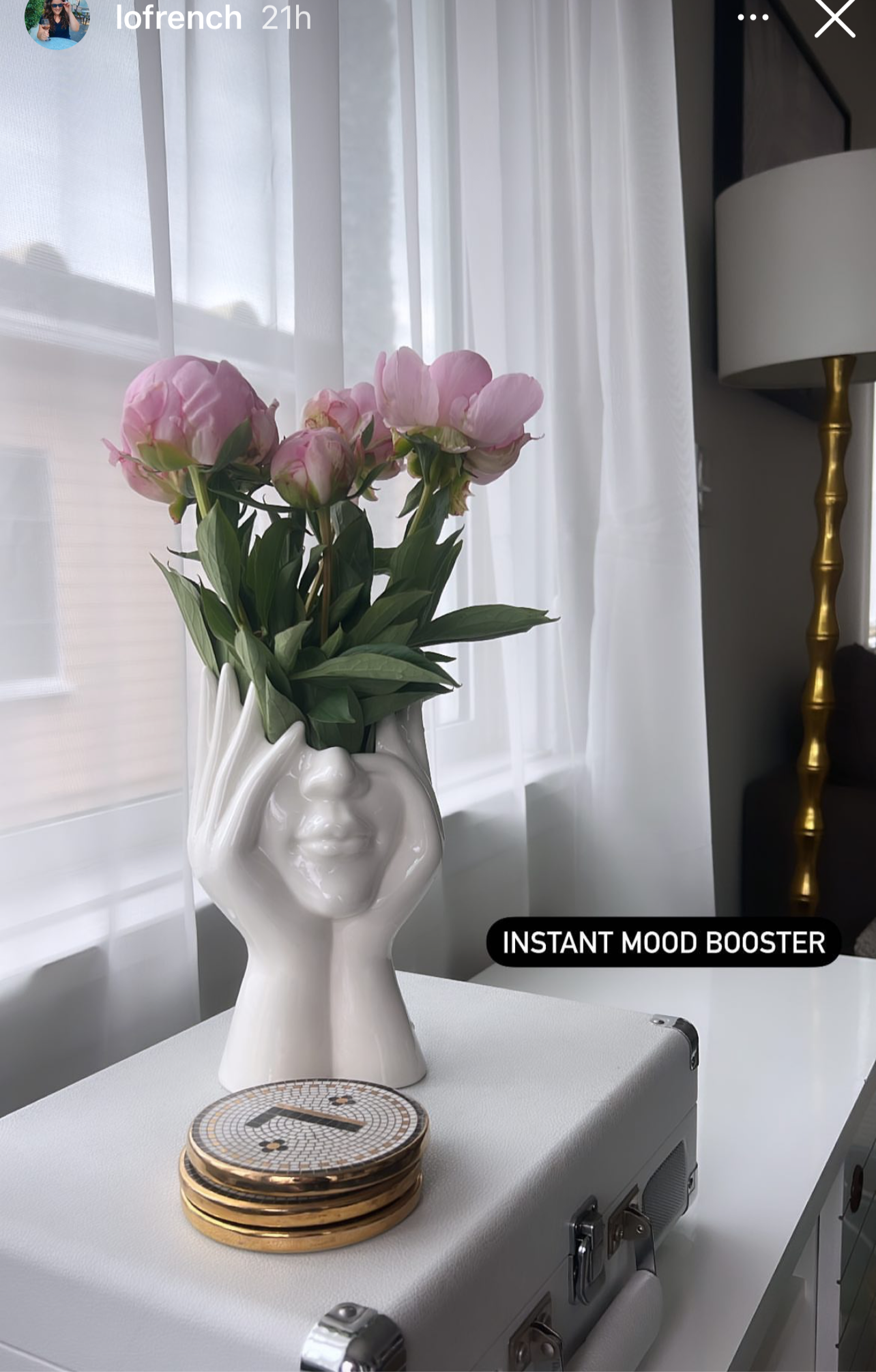 Her Ceramic Vase, an "Instant mood booster".