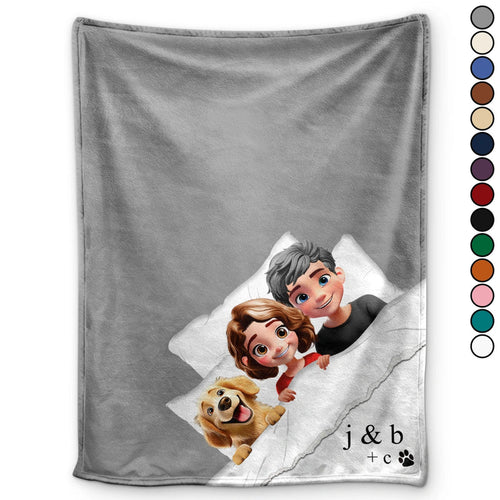 Couple & Pet Blanket, Minimal Monogram - Personalized Fleece Blanket