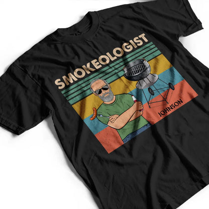 Smokeologist BBQ Grilling - Personalized T Shirt