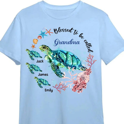 Family - Grandma Turtle - Personalized Unisex T-shirt, Hoodie, Sweatshirt Shirts & Tops The Next Custom Gift