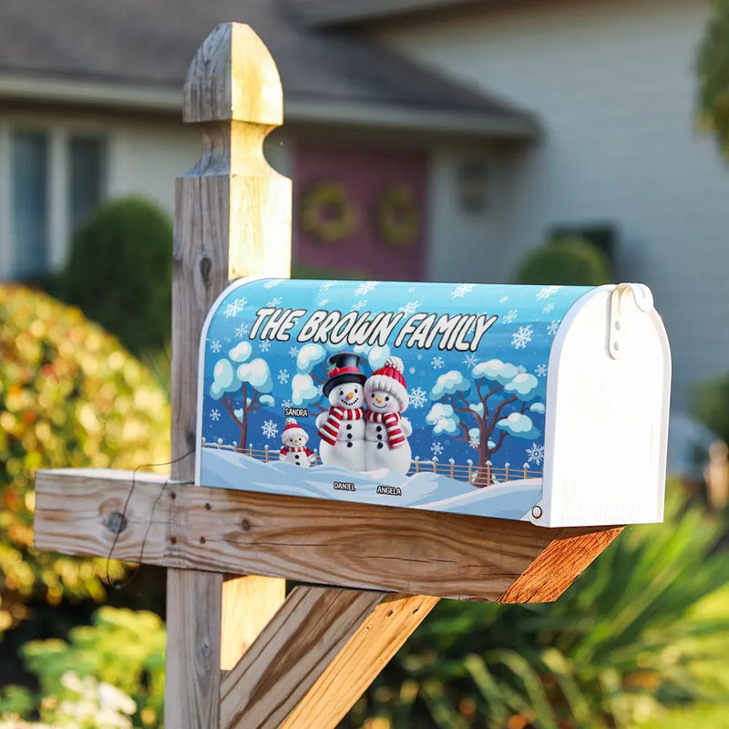 Family Snowman - Personalized Mailbox Cover