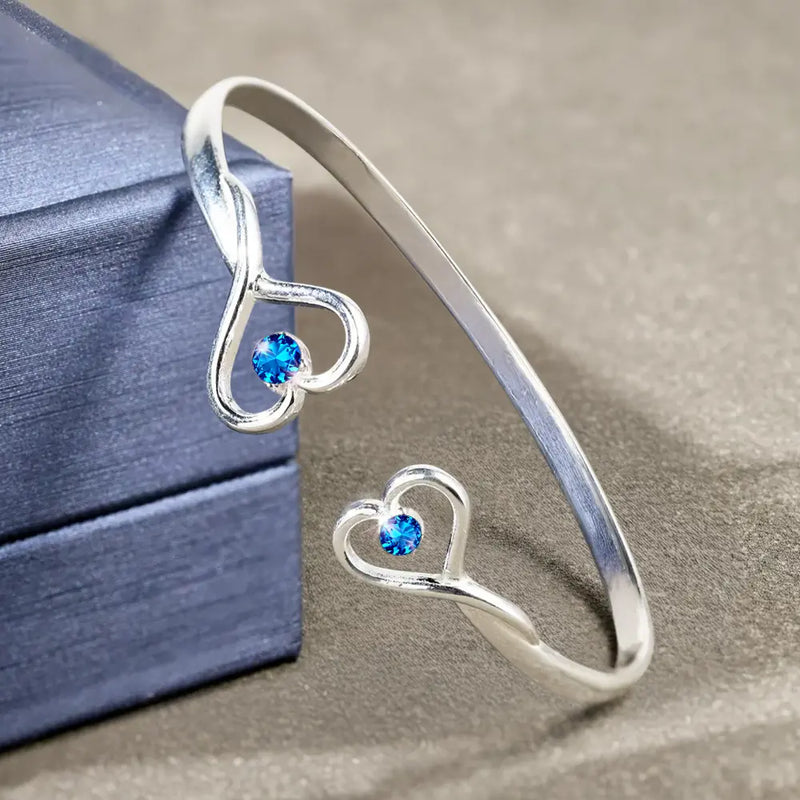 The Love Between Grandmother & Granddaughter - Personalized Gem Heart Cuff Bracelet