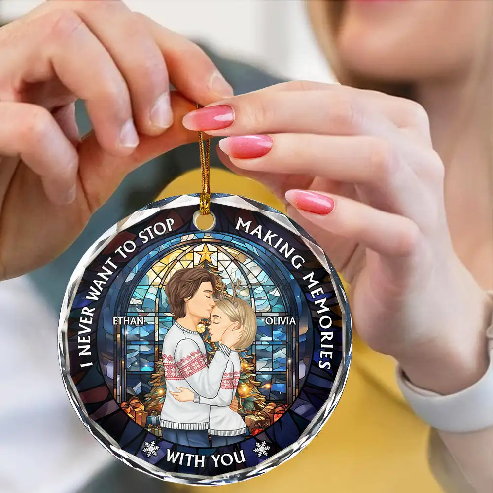 Christmas Couple Sideview Stained Glass Making Memories - Personalized Circle Glass Ornament