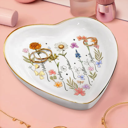 Birth Flowers In Bloom For Besties, Sisters, Mother, Grandma - Personalized Heart Ring Dish