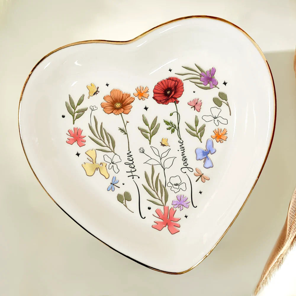 Birth Flowers In Bloom For Besties, Sisters, Mother, Grandma - Personalized Heart Ring Dish