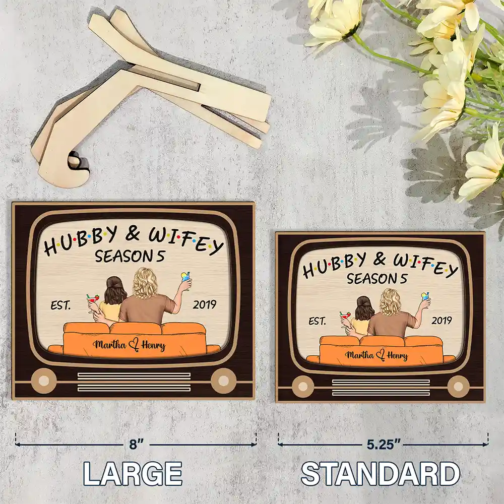 TV Show Hubby And Wifey - Personalized 2-Layered Wooden Plaque With Stand