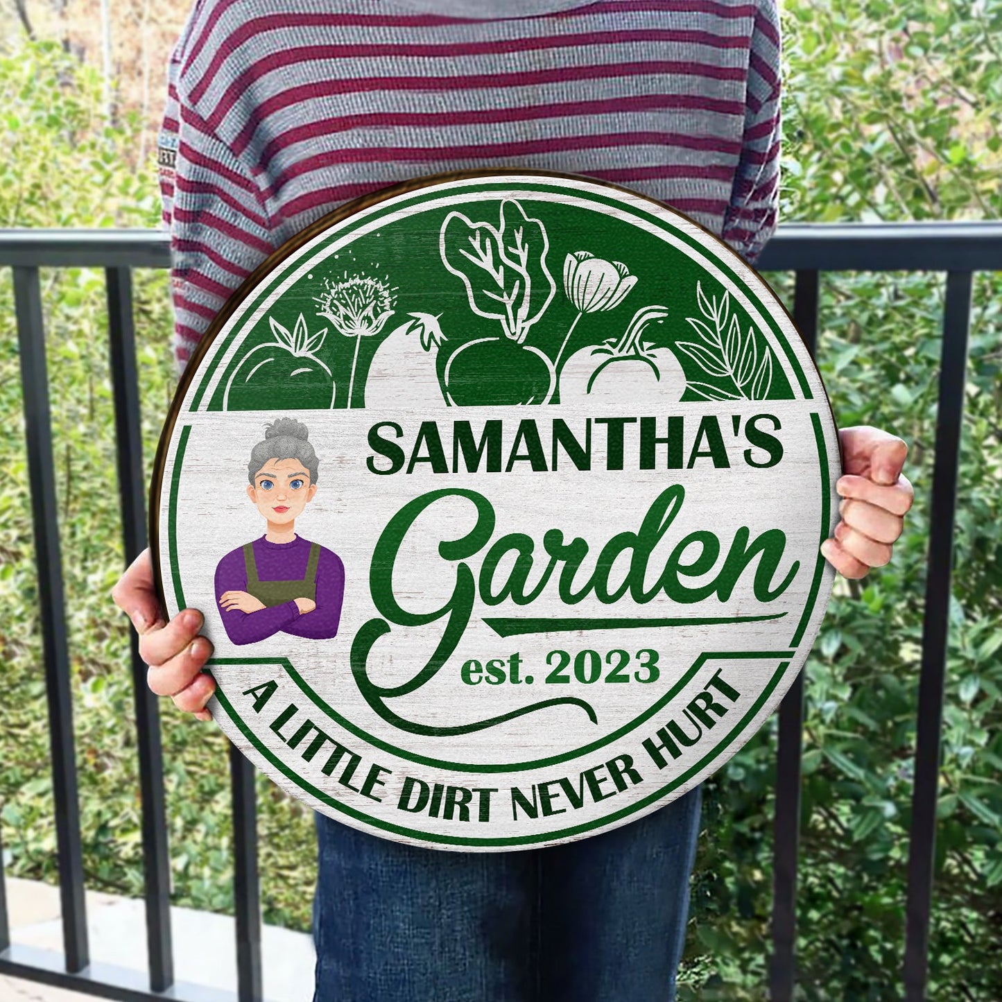 A Little Dirt Never Hurt - Garden Decoration - Personalized Wood Circle Sign