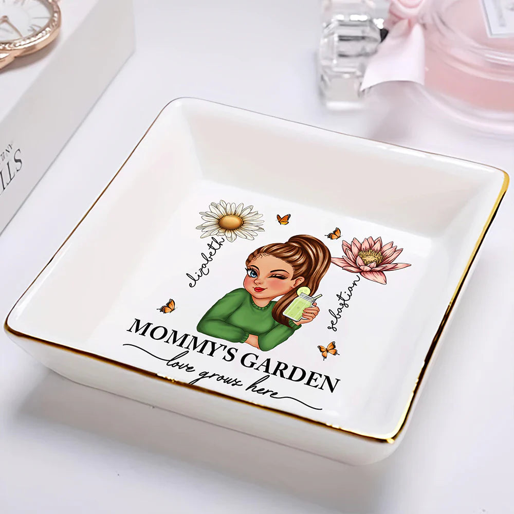 Grandma's Garden Love Grows Here - Personalized Ring Dish