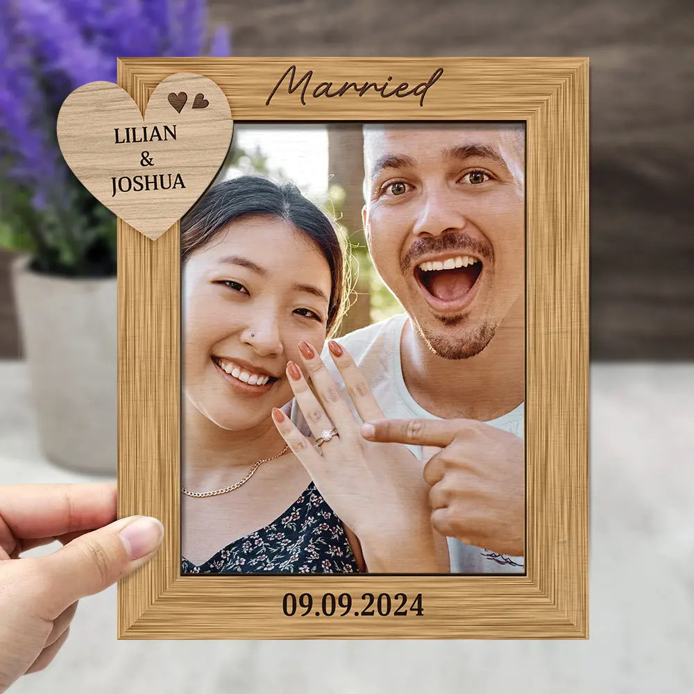 Custom Photo Engagement Couple - Personalized 2-Layered Wooden Plaque With Stand