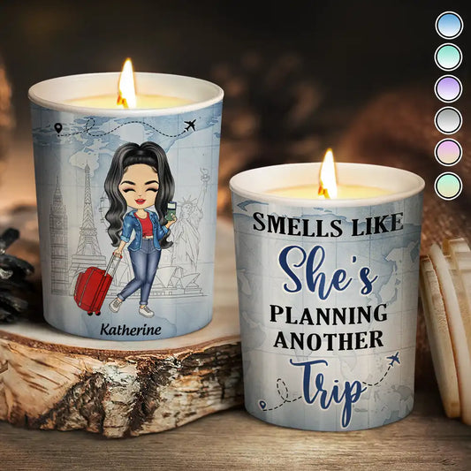 Smells Like She's Planning Another Trip Travel Lover - Personalized Scented Candle With Wooden Lid