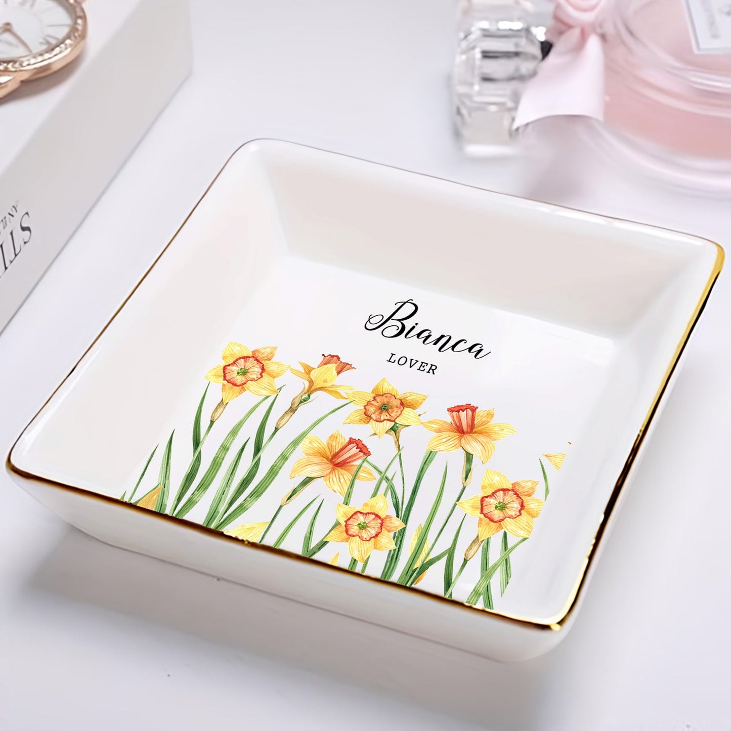 Birth Month Flower - Birthday, Loving Gift For Mom, Mother, BFF Best Friends, Besties, Sisters, Siblings - Personalized Ring Dish