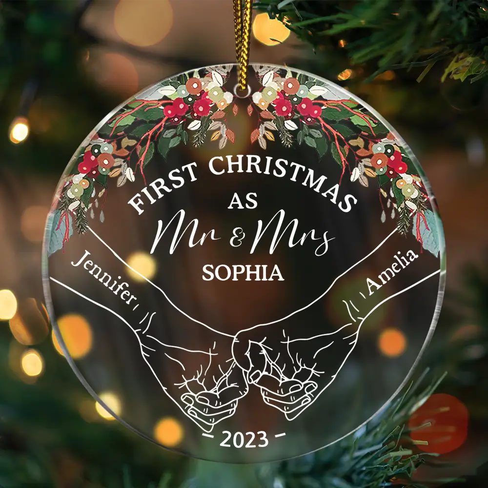 Holding Hands First Christmas Couple - Personalized Circle Acrylic Ornament