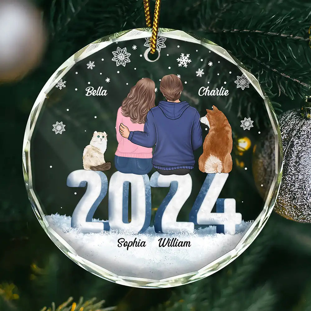 2024 Christmas Couple Dog Cat - Personalized Circle Glass Ornament