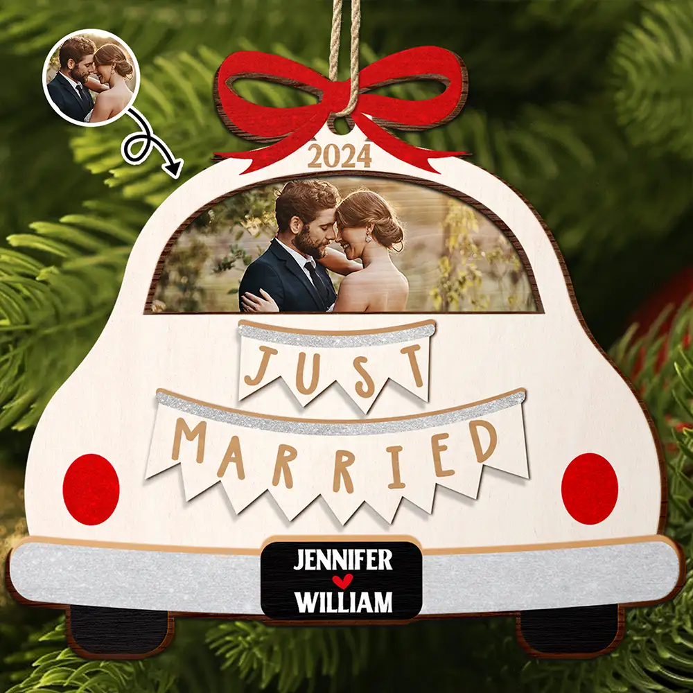 Christmas,Custom Photo,Gift For Couples,Gift For Husband,Gift For Wife,Gift For Boyfriend,Gift For Girlfriend,Love - Custom Photo Christmas Couple Just Married - Personalized 2-Layered Wooden Ornament