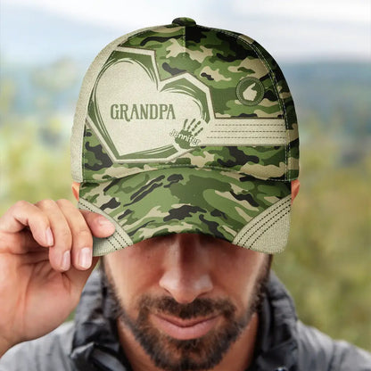 Gift For Father,Gift For Grandpa - Grandpa Papa Dad Father Sweetheart Kid Grandkid Handprints - Personalized Classic Cap