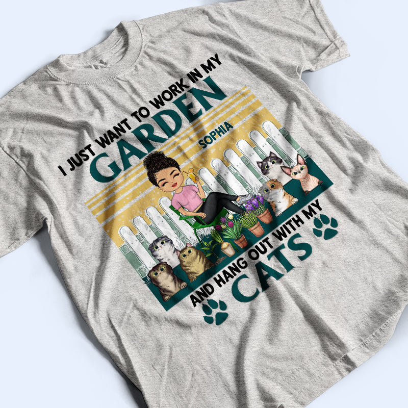 I Just Want To Work And Hang Out - Gift For Gardeners Love Dogs - Personalized Custom T Shirt