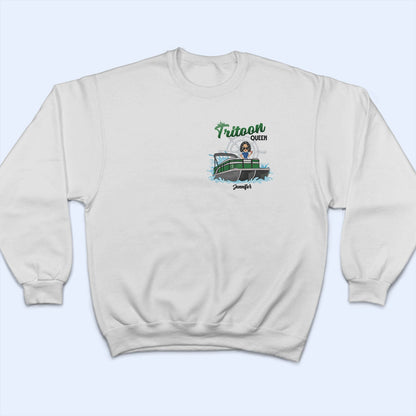 Boating Pontoon Queen - Gift For Pontooning Lovers, Lake Lovers, Travelers, Women - Personalized Custom T Shirt